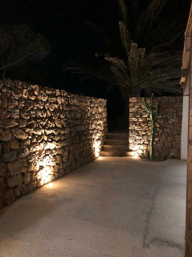 فيلا Dammuso Rekhale Scauri  المظهر الخارجي الصورة